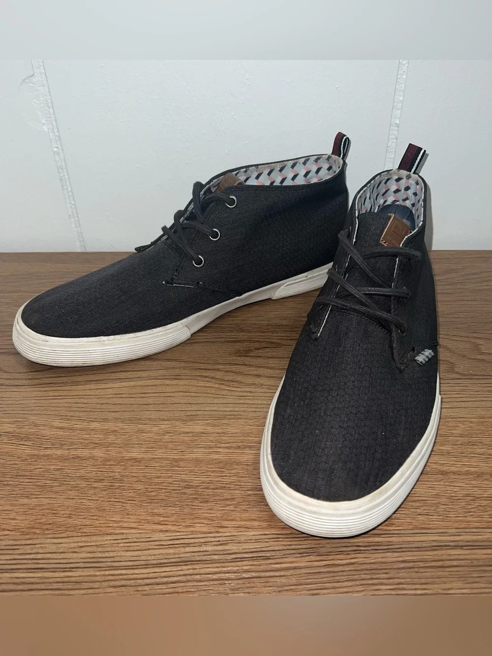 Ben Sherman Men's Chukka Sneakers Size 10.5 Navy Black High Top Casual Shoes